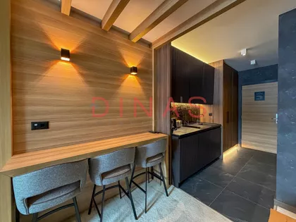 Gradske lokacije | 4zida.rs