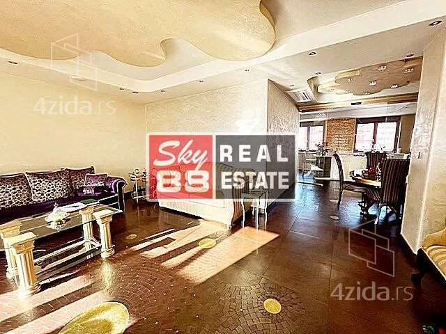 Četvorosoban stan | 4zida