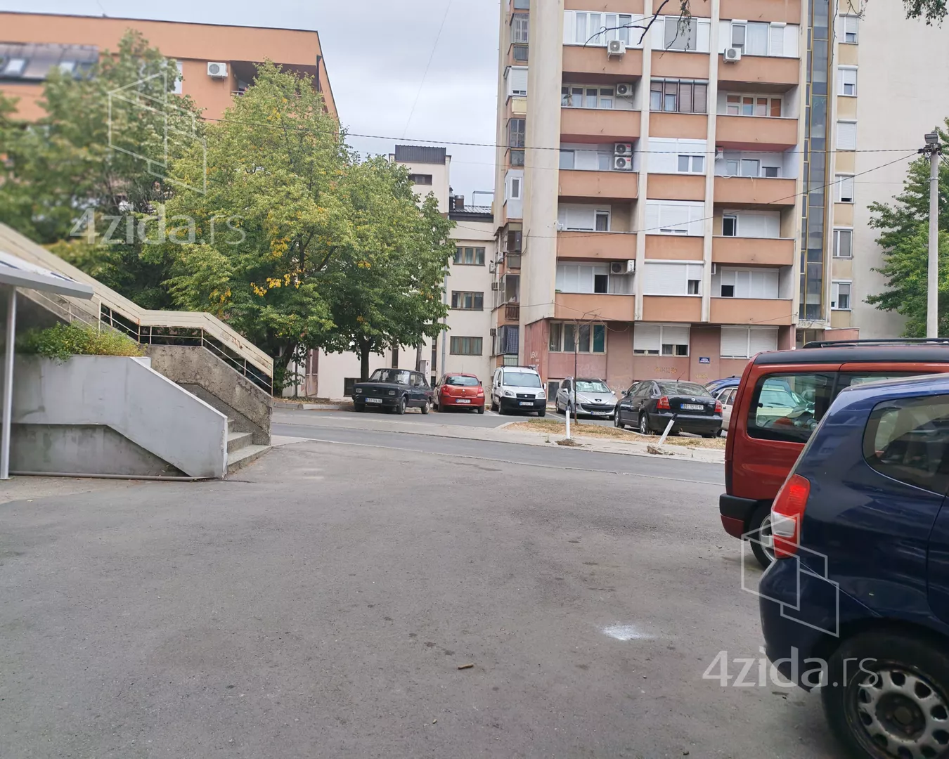 Garaža | 4zida