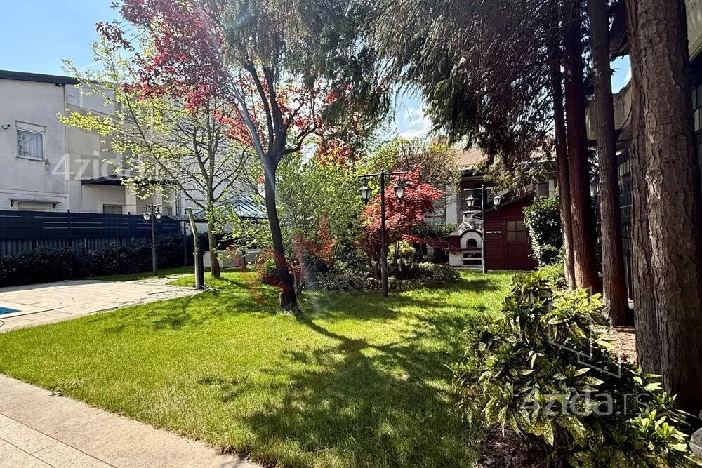 4-etažna kuća | 4zida