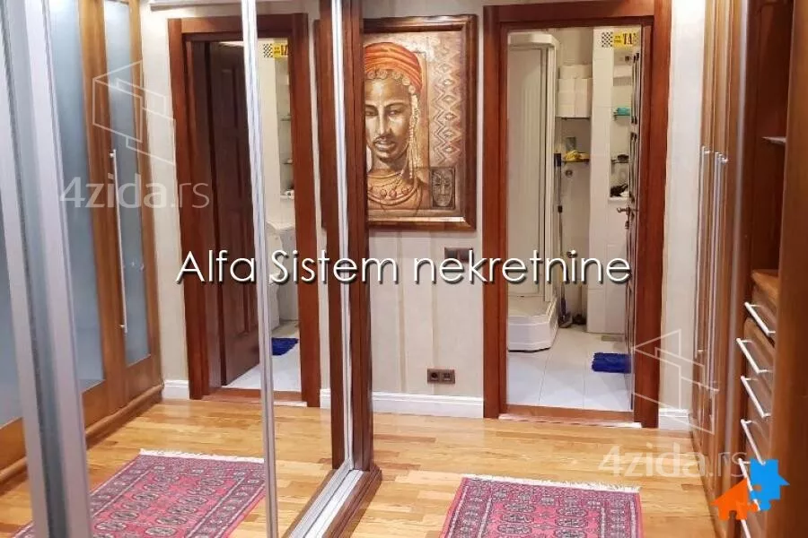 Petosoban stan | 4zida