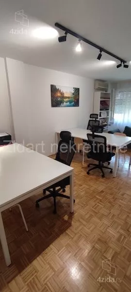 Kancelarija | 4zida