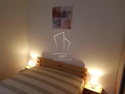 Carigradska | 4zida.rs