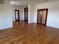 Centar, Gradske lokacije, Zrenjanin | 4zida.rs