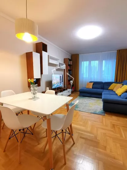 27. marta | 4zida.rs