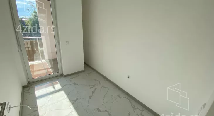 Osmosoban stan | 4zida