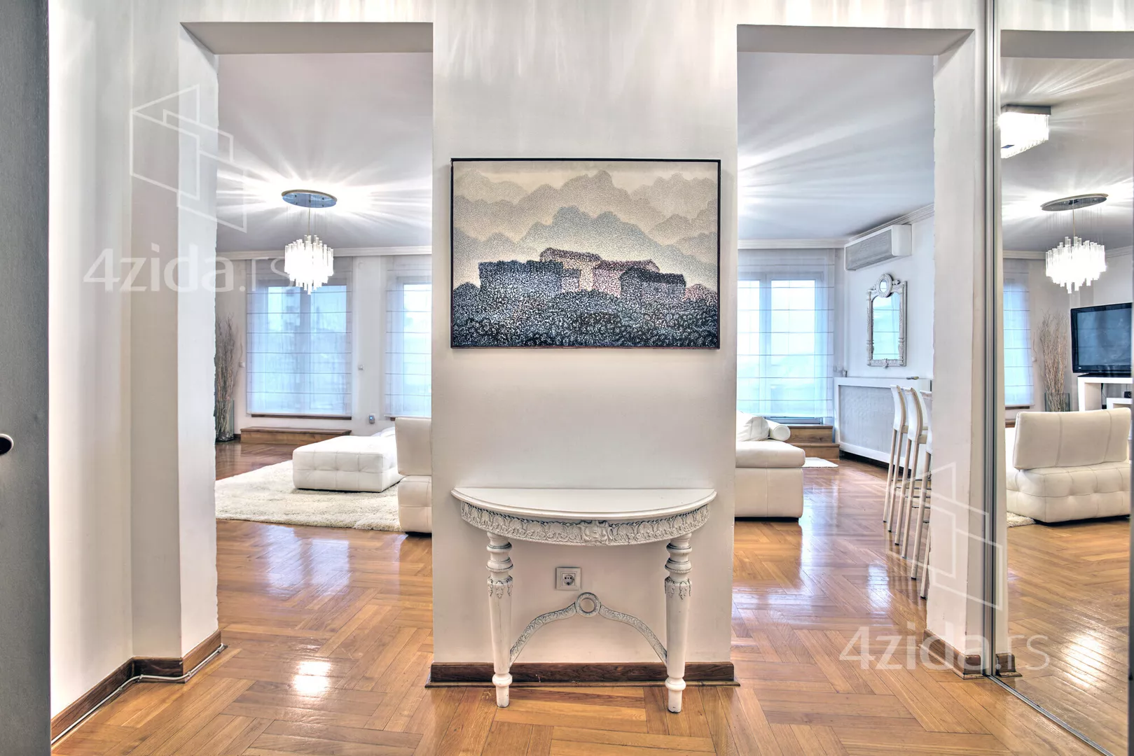 Petosoban stan | 4zida