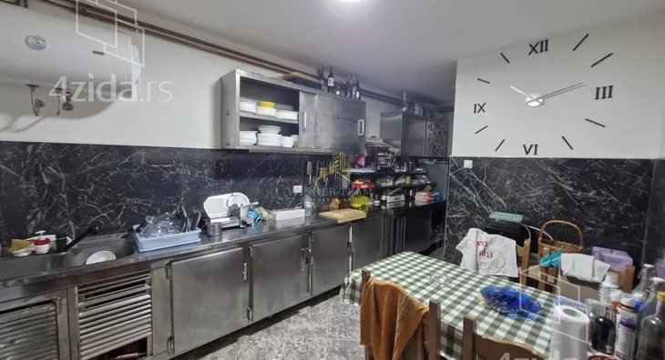 Ugostiteljski objekat | 4zida