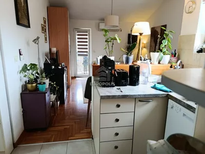 Vojvode Vlahovića | 4zida.rs