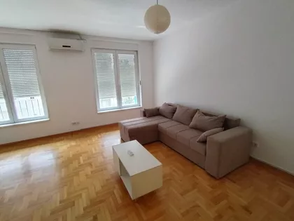 Generala Štefanika 8 | 4zida.rs