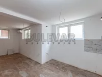 Beverli Hils, Pantelej, Gradske lokacije, Niš | 4zida.rs