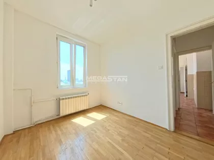 Terazije | 4zida.rs