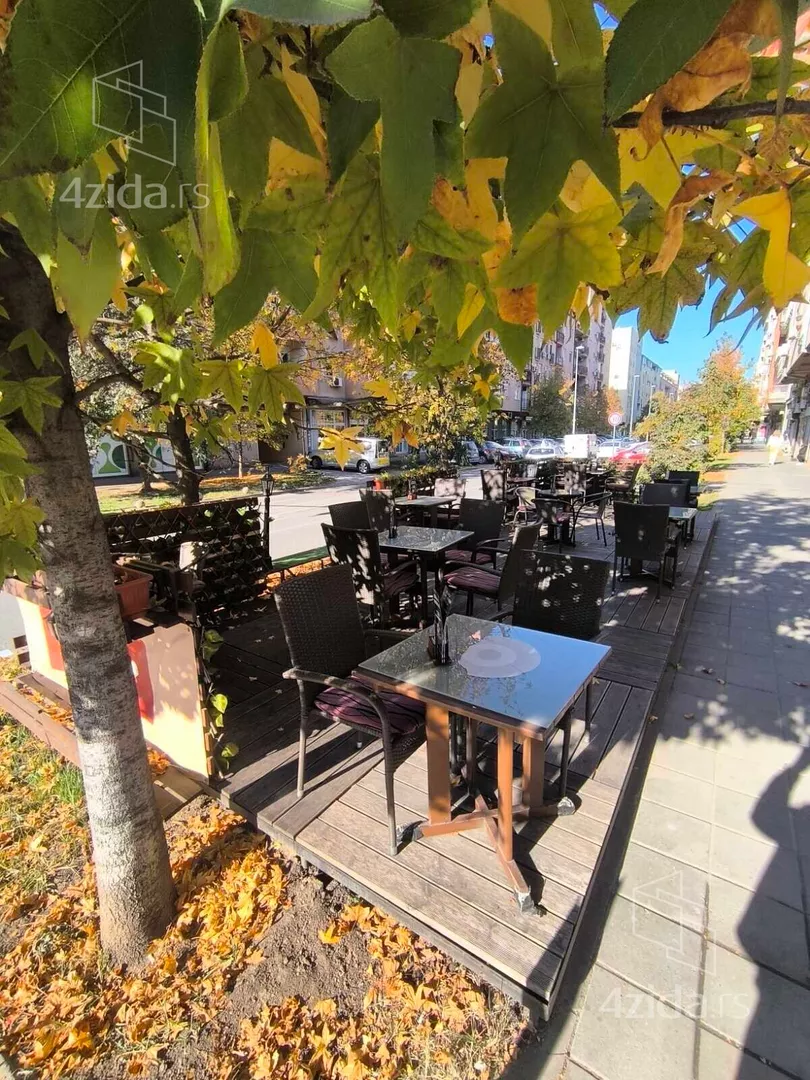 Ugostiteljski objekat | 4zida