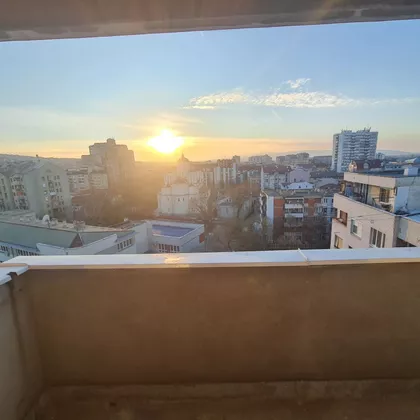 Trg Učitelj Tase | 4zida.rs