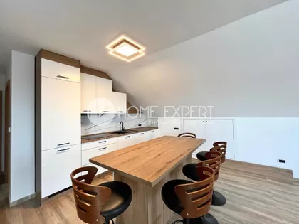 Sremska Kamenica | 4zida.rs