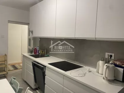 Gospodara Vučića | 4zida.rs