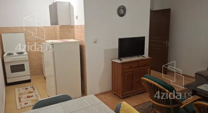 Garsonjera | 4zida