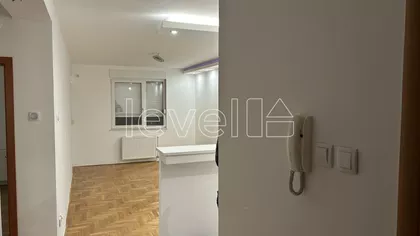 Nova Detelinara | 4zida.rs