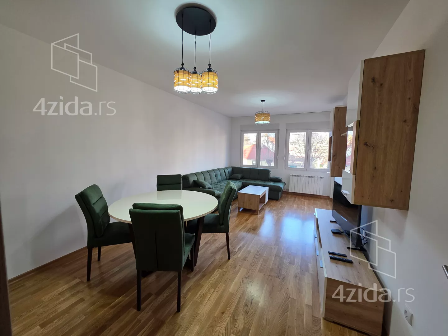 Dvoiposoban stan | 4zida