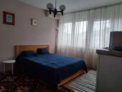 Učiteljsko Naselje | 4zida.rs