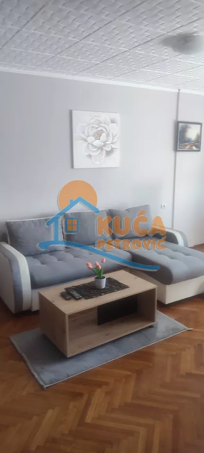 Trg kralja Aleksandra Ujedinitelja | 4zida.rs