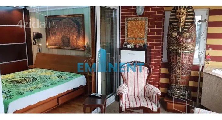 Petosoban stan | 4zida