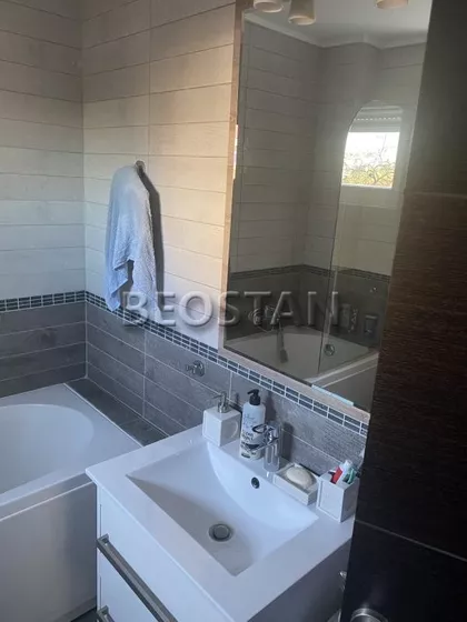 Mariborska | 4zida.rs