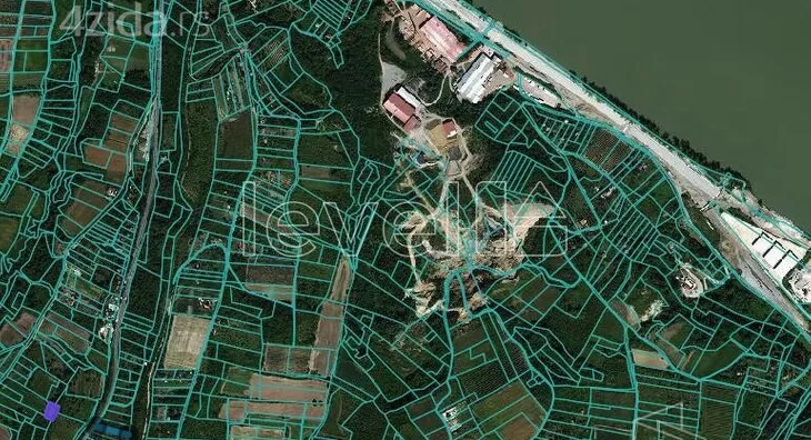 Plac | 4zida