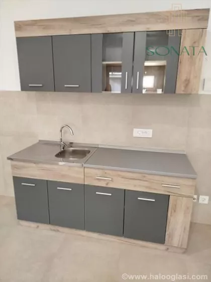 Crveni Krst Vračar | 4zida.rs