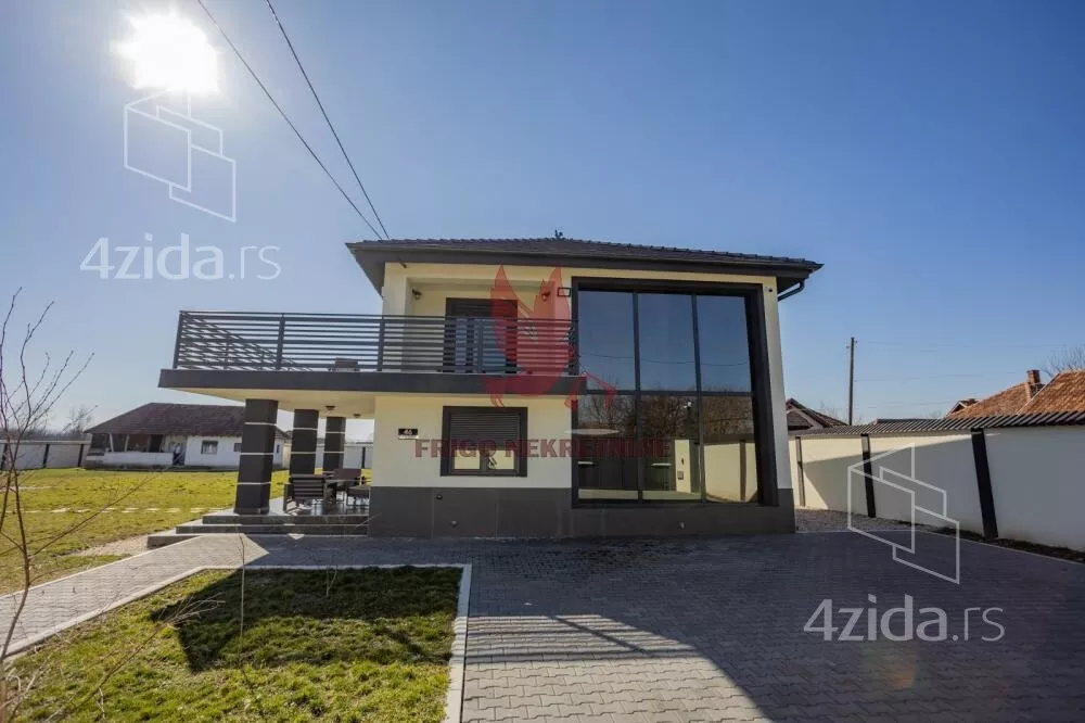 Kuća | 4zida
