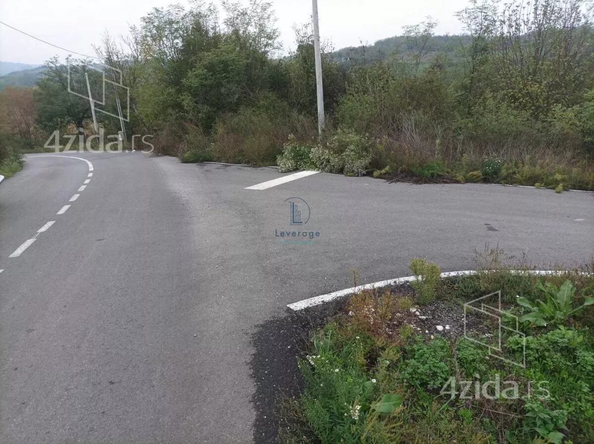 Plac | 4zida