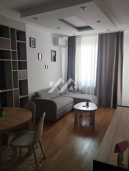 Petefi Šandora | 4zida.rs