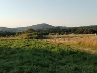 Žunje , Okolne lokacije, Knić | 4zida.rs