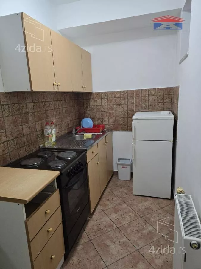 Garsonjera | 4zida