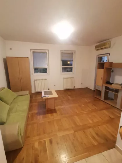 Mihaila Todorovića | 4zida.rs