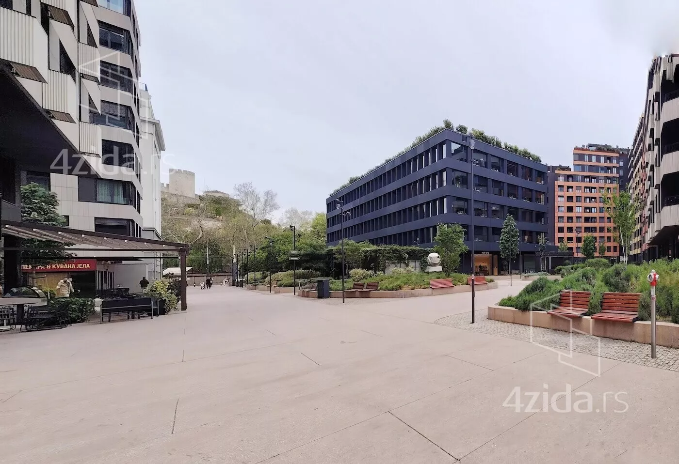 Jednoiposoban stan | 4zida