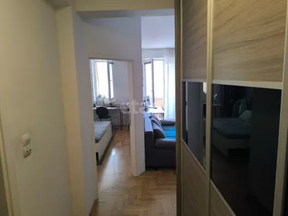 Vojvode Vlahovića Zvezdara | 4zida.rs