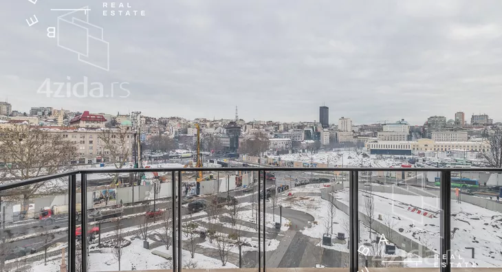 Petosoban stan | 4zida