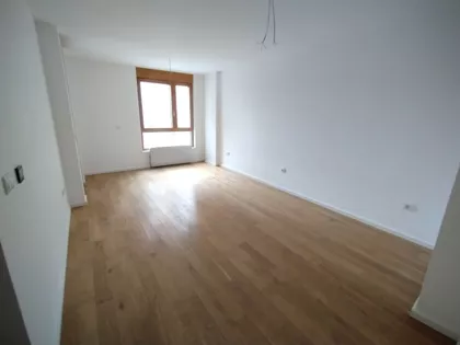 Bulevar Nemanjića 35 | 4zida.rs