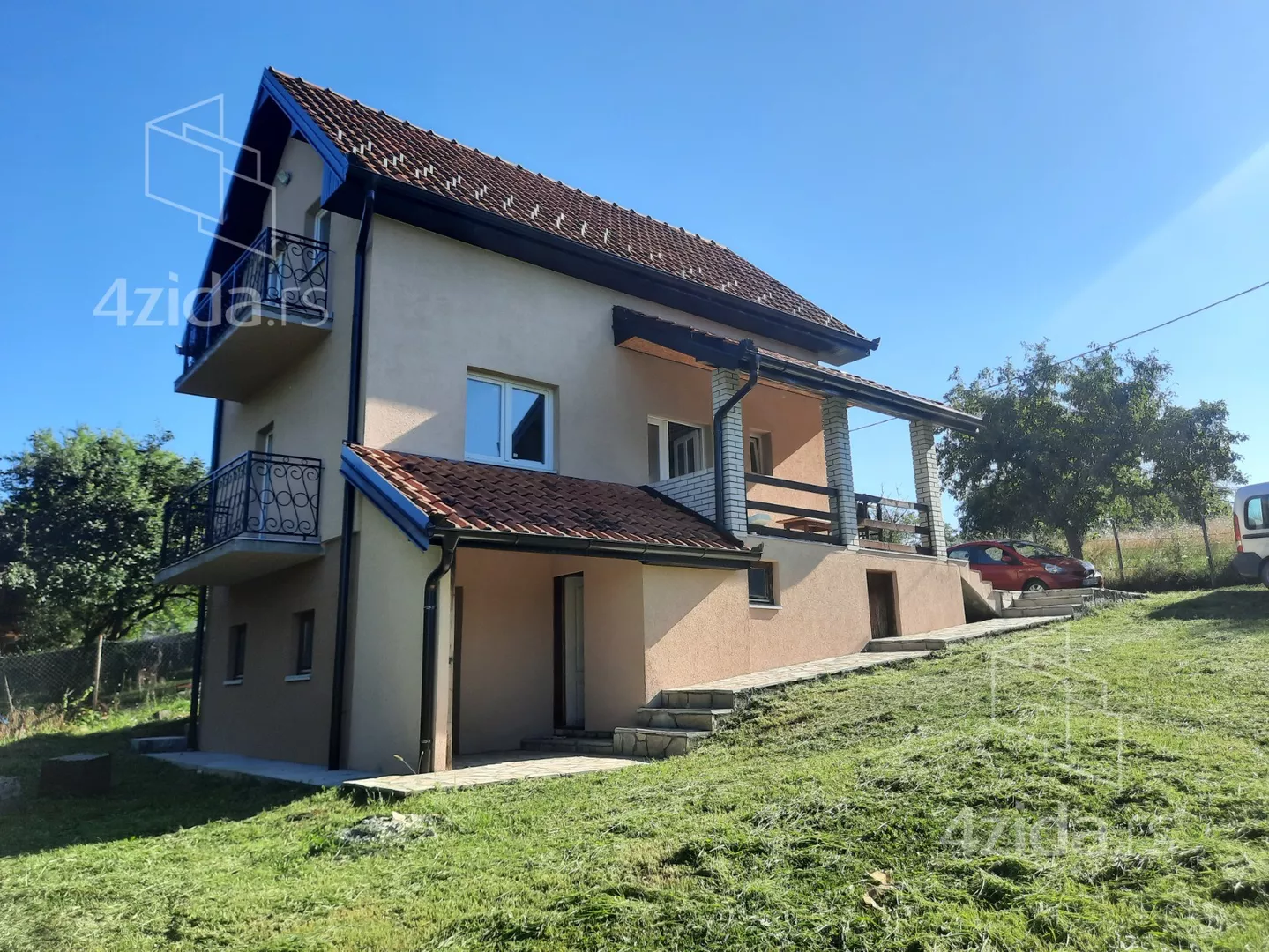 3-etažna kuća | 4zida