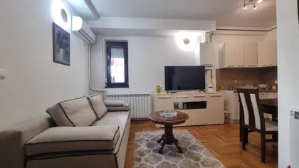 Novosadska 21 | 4zida.rs