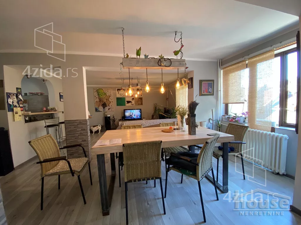 Četvorosoban stan | 4zida