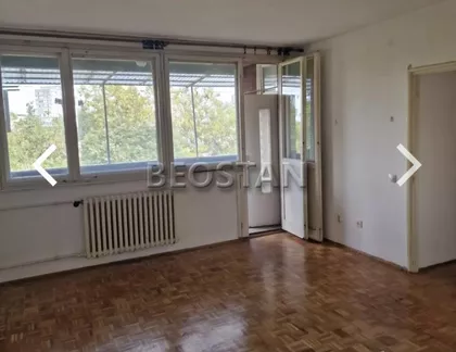 Pariske Komune | 4zida.rs