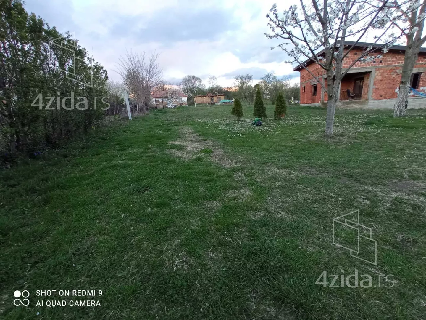 Građevinsko zemljište | 4zida