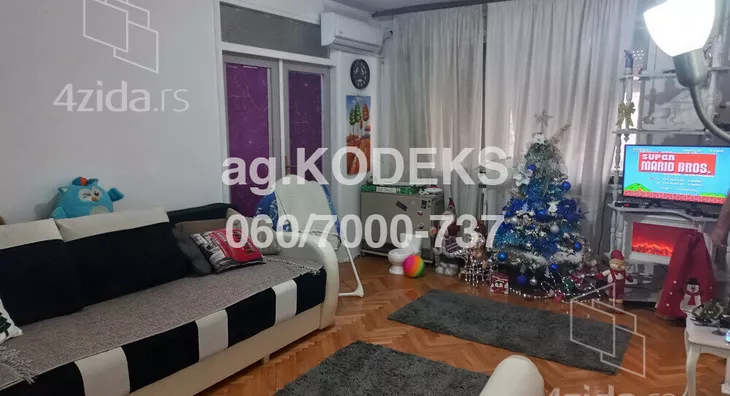 Troiposoban stan | 4zida