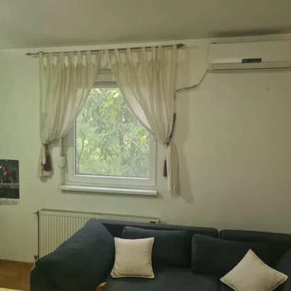 Jožef Atile 4 | 4zida.rs