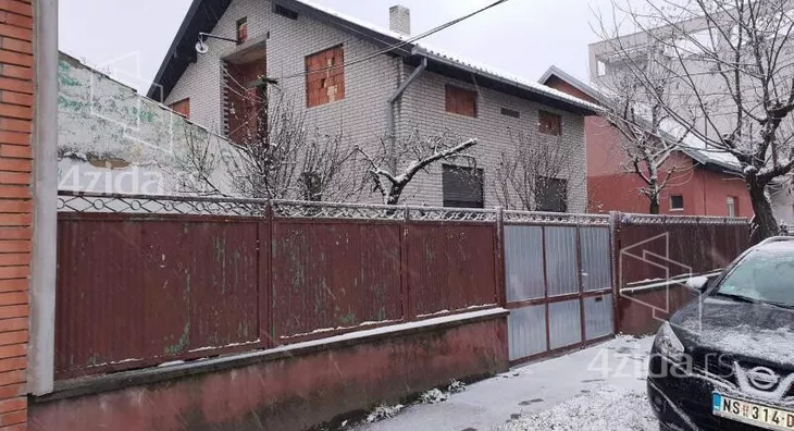 Kuća | 4zida