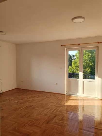 Despota Stefana Lazarevića 2 | 4zida.rs