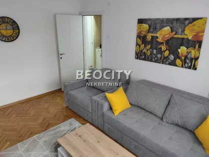 Milana Simovića | 4zida.rs