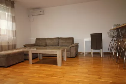 Rotkvarija | 4zida.rs